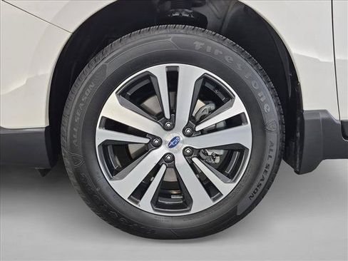 Used 2019 Subaru Outback 2.5i Limited w/ Popular Package #2 AWD/4WD image 29
