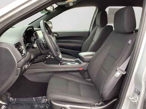 Used 2025 Dodge Durango GT AWD/4WD image 12