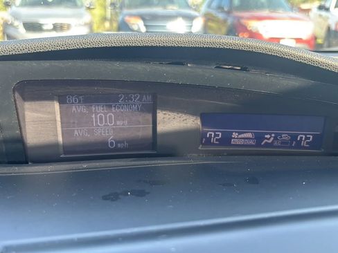 Used 2013 MAZDA MAZDA3 i Touring image 5