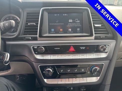 Used 2018 Hyundai Sonata SE image 5