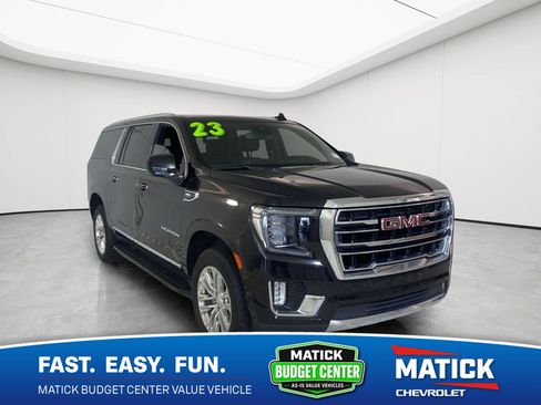 Used 2023 GMC Yukon XL SLT AWD/4WD image 1