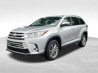 Used 2019 Toyota Highlander XLE AWD/4WD 360° Tour