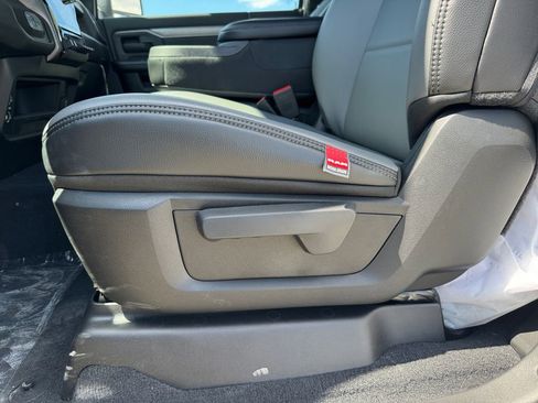 New 2026 RAM 2500 Tradesman AWD/4WD image 13