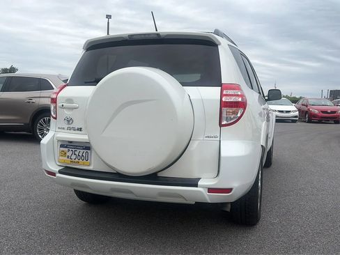 Used 2009 Toyota RAV4 Limited AWD/4WD image 8