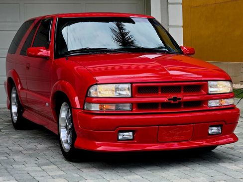 Used 2001 Chevrolet Blazer Xtreme w/ Preferred Equipment Group image 25