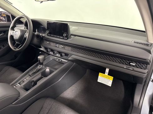 New 2025 Honda Accord SE image 24