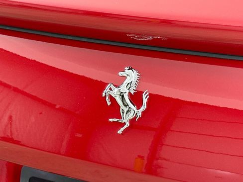 Used 2025 Ferrari Roma Spider RWD image 36