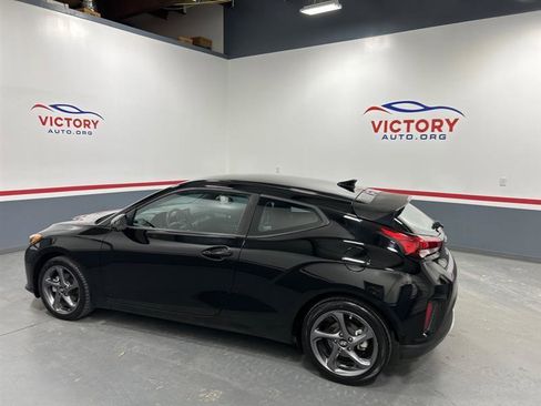 Used 2019 Hyundai Veloster 2.0 image 5