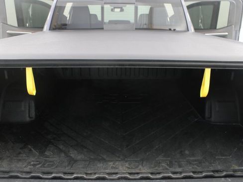 Used 2024 GMC Sierra 1500 SLT w/ SLT Premium Plus Package image 23