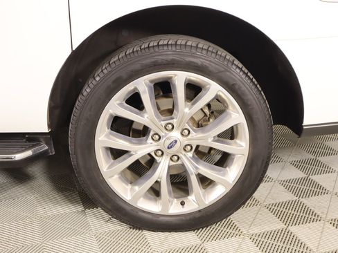 Used 2021 Ford Expedition Max XLT AWD/4WD image 21