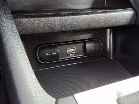 Used 2024 Kia Forte LXS w/ LXS Technology Package FWD image 23