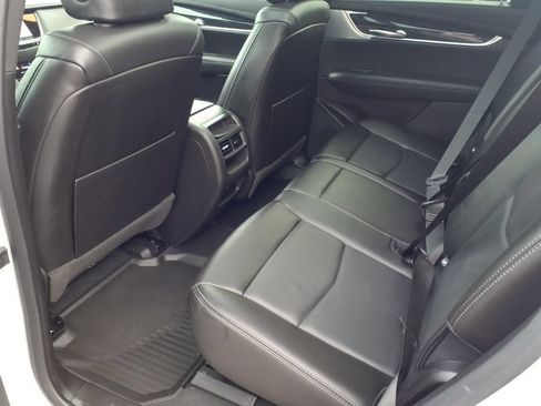 Used 2023 Cadillac XT5 Premium Luxury w/ LPO, Floor Liner Package AWD/4WD image 22