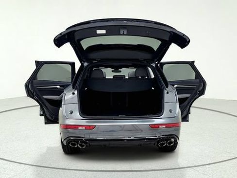 Used 2025 Audi SQ5 Premium Plus AWD/4WD image 17