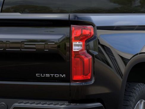 New 2026 Chevrolet Silverado 1500 Custom RWD image 12