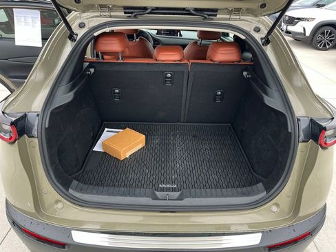 Used 2025 MAZDA CX-30 Carbon image 14