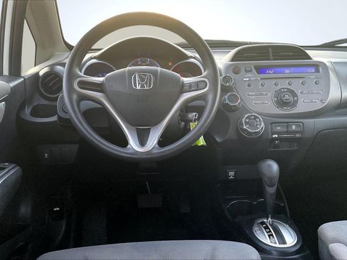 Used 2013 Honda Fit image 5