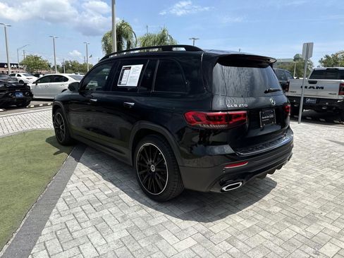 Certified 2023 Mercedes-Benz GLB 250 image 4