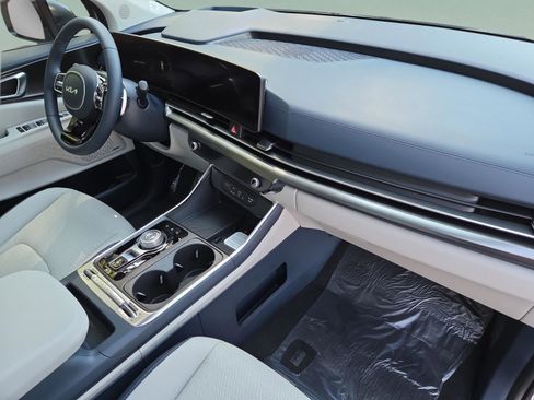 New 2026 Kia Carnival SX Prestige FWD image 19