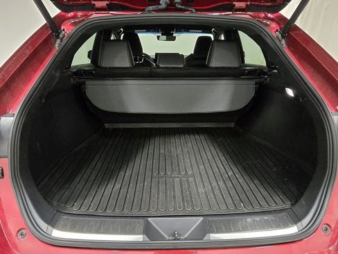 Certified 2024 Toyota Venza Limited image 18