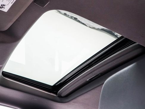 Used 2024 Chevrolet Silverado 3500 LTZ w/ LTZ Premium Package image 43