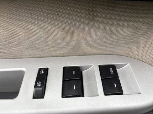 Used 2011 Mercury Mariner 2WD w/ 101A Rapid Spec Order Code image 13