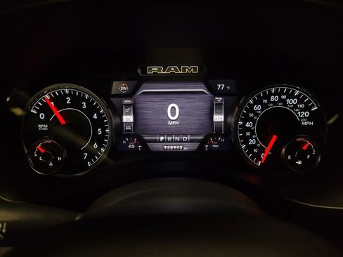 Used 2019 RAM 1500 Big Horn RWD image 23