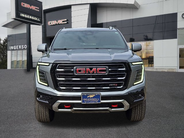 Used 2025 GMC Yukon AT4 w/ AT4 Premium Package AWD/4WD image 23