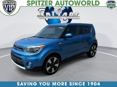 Used 2018 Kia Soul + FWD image 4
