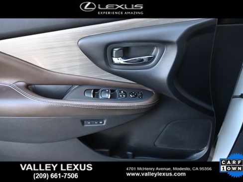 Used 2015 Nissan Murano SL image 16