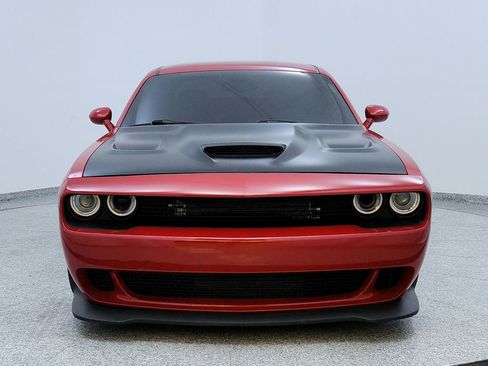 Used 2016 Dodge Challenger SRT Hellcat image 7