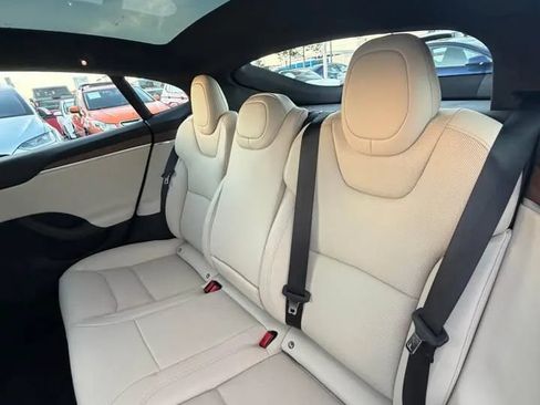 Used 2025 Tesla Model S AWD/4WD image 5