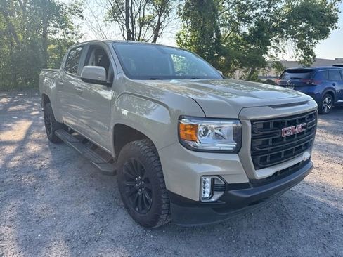 Used 2022 GMC Canyon Elevation w/ Trailering Package AWD/4WD image 3