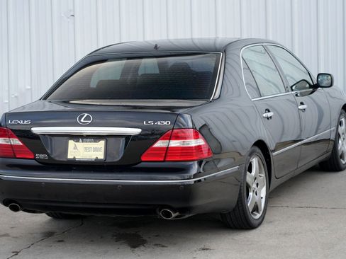 Used 2005 Lexus LS 430 image 45