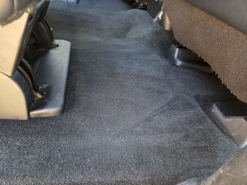 Used 2016 Ford Expedition Platinum image 16