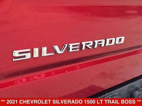 Used 2021 Chevrolet Silverado 1500 LT Trail Boss AWD/4WD image 13