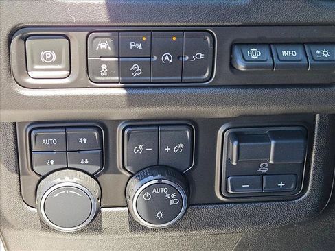 Used 2021 Chevrolet Tahoe High Country w/ Max Trailering Package AWD/4WD image 15