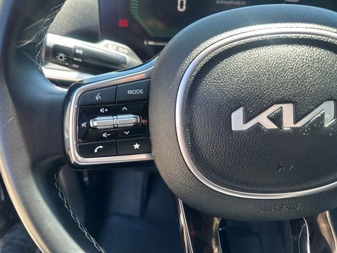 Used 2024 Kia Sorento S w/ Panoramic Sunroof Package AWD/4WD image 14