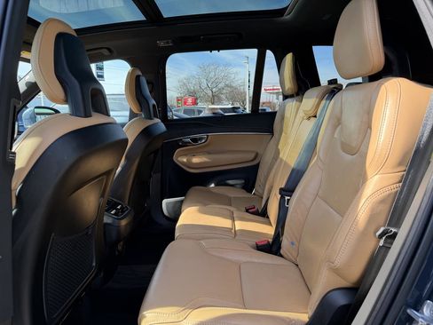 Used 2021 Volvo XC90 T6 Inscription w/ Advanced Package image 5