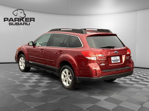Used 2014 Subaru Outback 2.5i Limited image 3