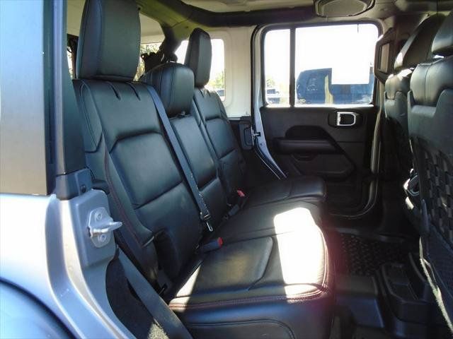 Certified 2018 Jeep Wrangler Unlimited Rubicon w/ Dual Top Group AWD/4WD image 9