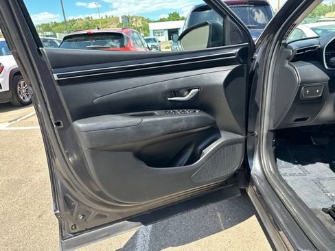 Used 2022 Hyundai Tucson SEL AWD/4WD image 16