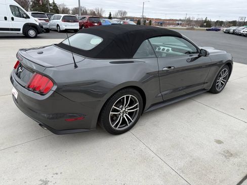 Used 2017 Ford Mustang Premium image 10