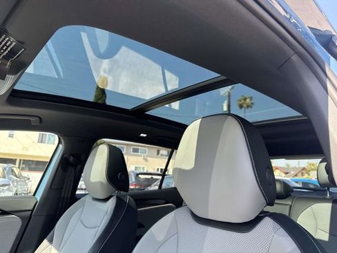 New 2026 Volkswagen Tiguan SE R-Line image 15