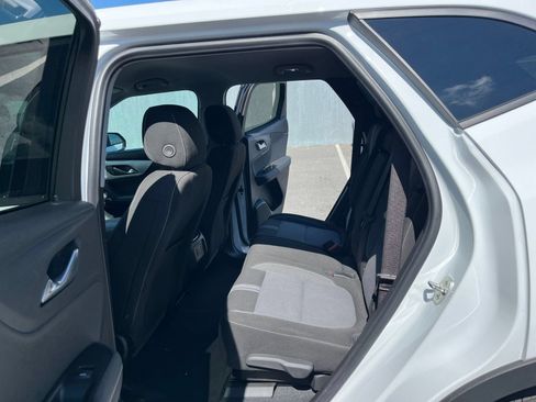 Used 2026 Chevrolet Blazer LT FWD image 27