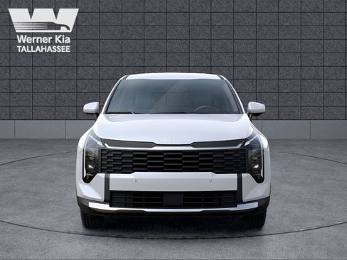 New 2026 Kia Sportage LX image 2