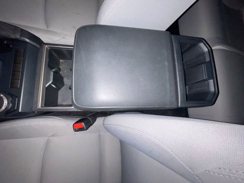 Certified 2024 Toyota Tacoma SR5 image 21