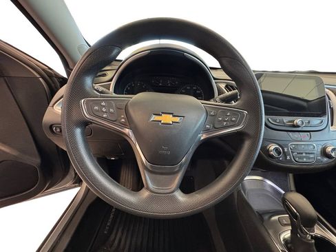 Used 2024 Chevrolet Malibu LT FWD image 13