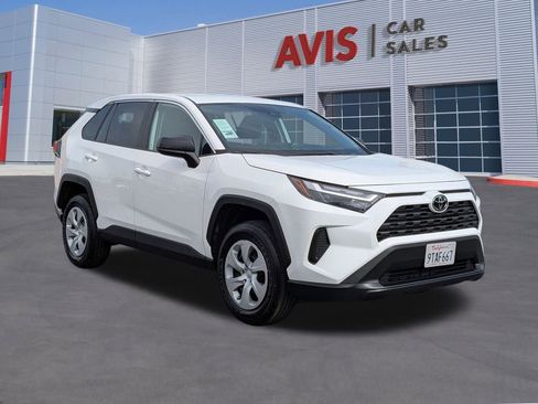 Used 2025 Toyota RAV4 LE image 3