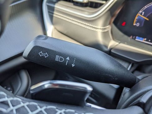 Used 2026 Jeep Grand Cherokee Laredo image 47