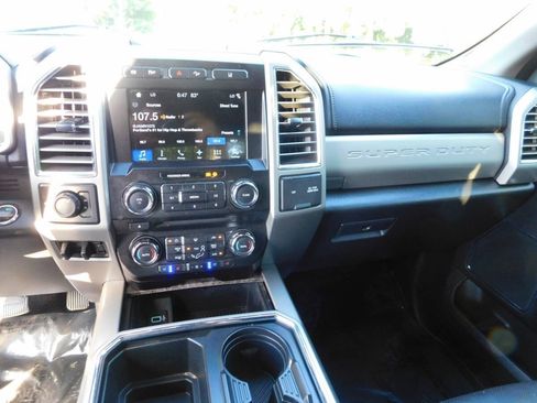Used 2017 Ford F350 Lariat w/ Lariat Ultimate Package AWD/4WD image 7
